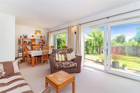 33 Captain Cook Close, Chalfont St Giles, HP8 4DS