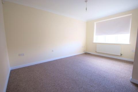 3 bedroom semi-detached house to rent - Grange Farm Road, Middlesbrough, North Yorkshire, TS6