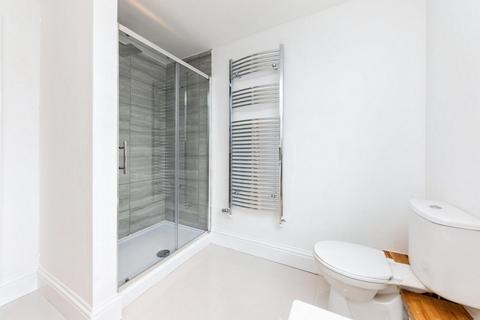 32 Garden Road, Folkestone, CT19 5RA