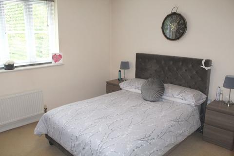 8 Acorn Close, Northampton, NN5 4BD