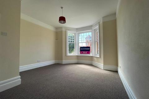 1 bedroom apartment for sale - Copthall Gardens, Folkestone, Kent