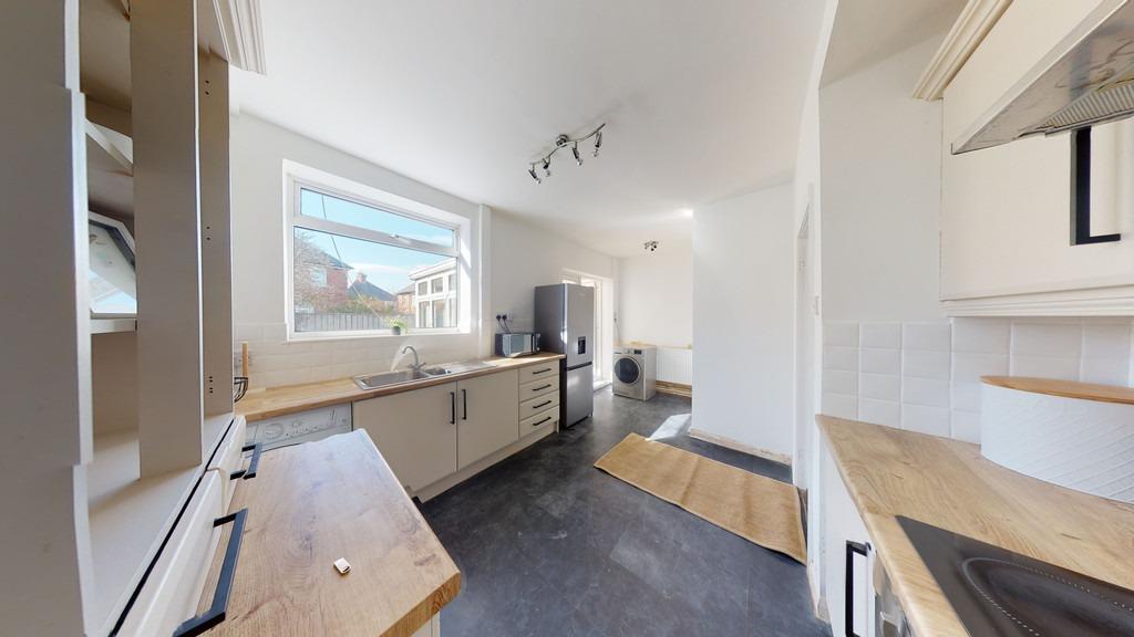 Lilac Avenue, South Shields 3 bed semidetached house £154,995