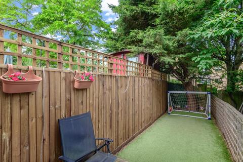 51 Sydney Road, London, N10 2LY