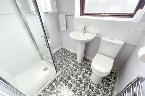 64 Arklow Drive, Hale Village, Liverpool, L24 5RR