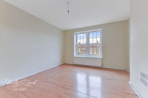 27 Pembury Close, London, E5 8JW