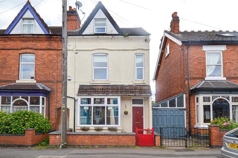 4 bedroom end of terrace house for sale - Addison Road, Kings Heath, Birmingham, West Midlands, B14