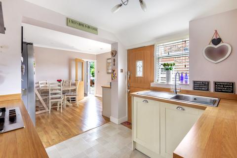 152 Anyards Road, Cobham, KT11 2LH