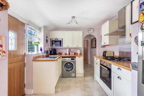 152 Anyards Road, Cobham, KT11 2LH