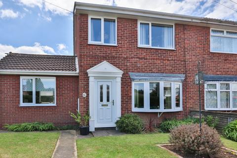 3 bedroom semi-detached house for sale - Willowdale, Hull, East Yorkshire, HU7