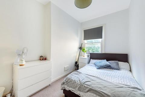 Flat B, 33 Cotleigh Road, London, NW6 2NN