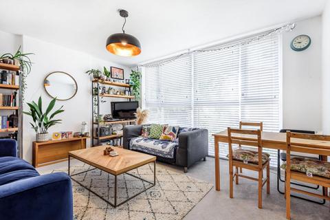 84 Bampton Road, London, SE23 2AX