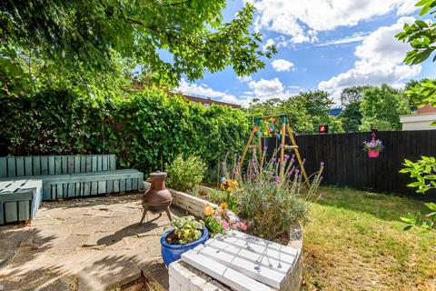 84 Bampton Road, London, SE23 2AX