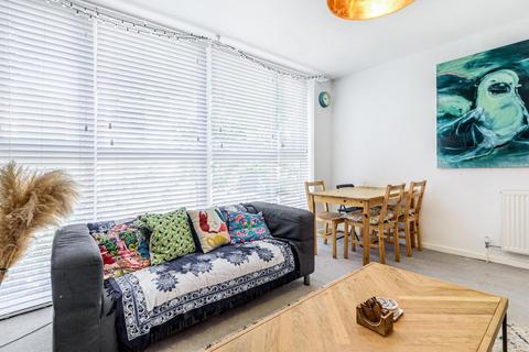 84 Bampton Road, London, SE23 2AX