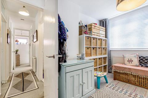 84 Bampton Road, London, SE23 2AX