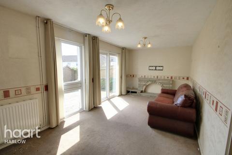 34 Tithelands, Harlow, CM19 5NA