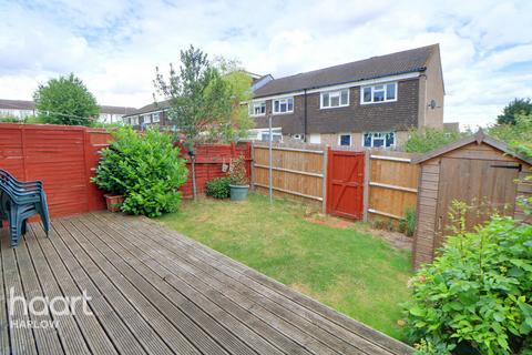 34 Tithelands, Harlow, CM19 5NA