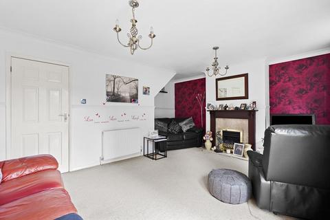 4 bedroom semi-detached house for sale - Estridge Close, Bursledon, Southampton, Hampshire. SO31 8FN