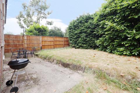 8 Rushmore Close, Bromley, BR1 2DJ