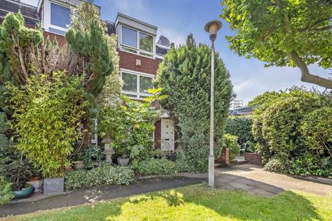 3 bedroom terraced house for sale - Vane Close, Hampstead Village, London, NW3