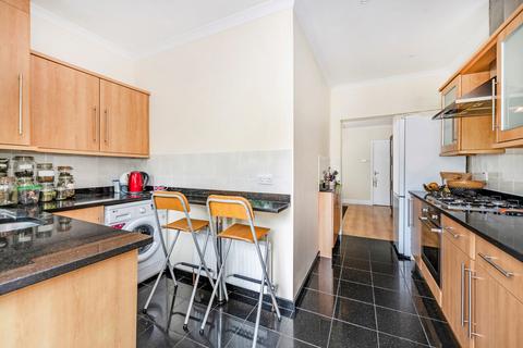 3 bedroom cottage for sale - Gresham Road, London, NW10