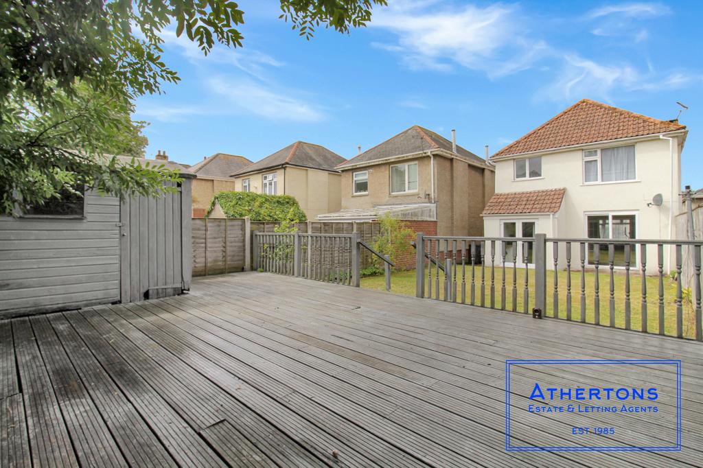 Draycott Road, Bournemouth. BH10 3 bed detached house £415,000