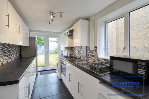 60 Draycott Road, Bournemouth, BH10 5AR