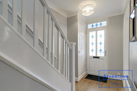 60 Draycott Road, Bournemouth, BH10 5AR