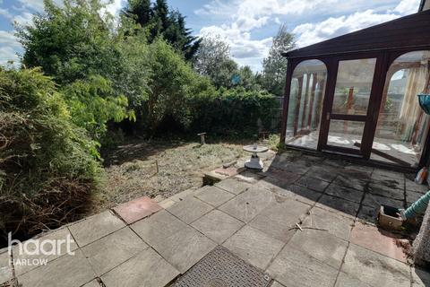33 Ryecroft, Harlow, CM19 4BG