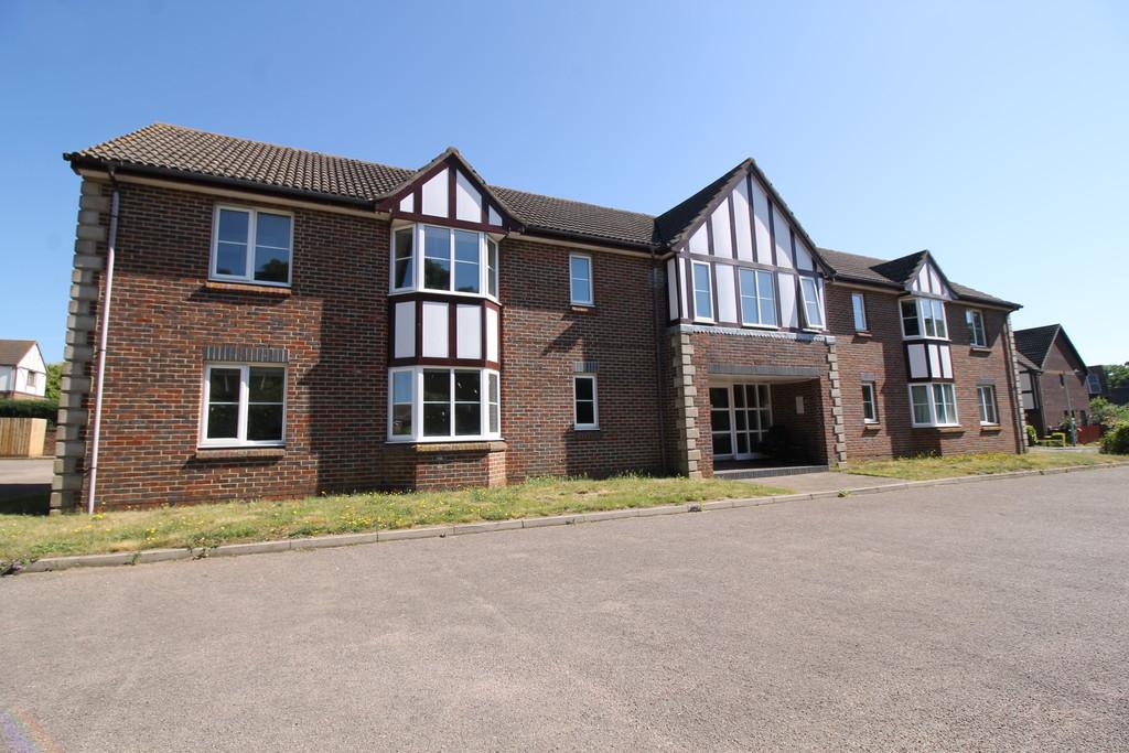 Saxmundham, Suffolk 1 bed apartment £125,000