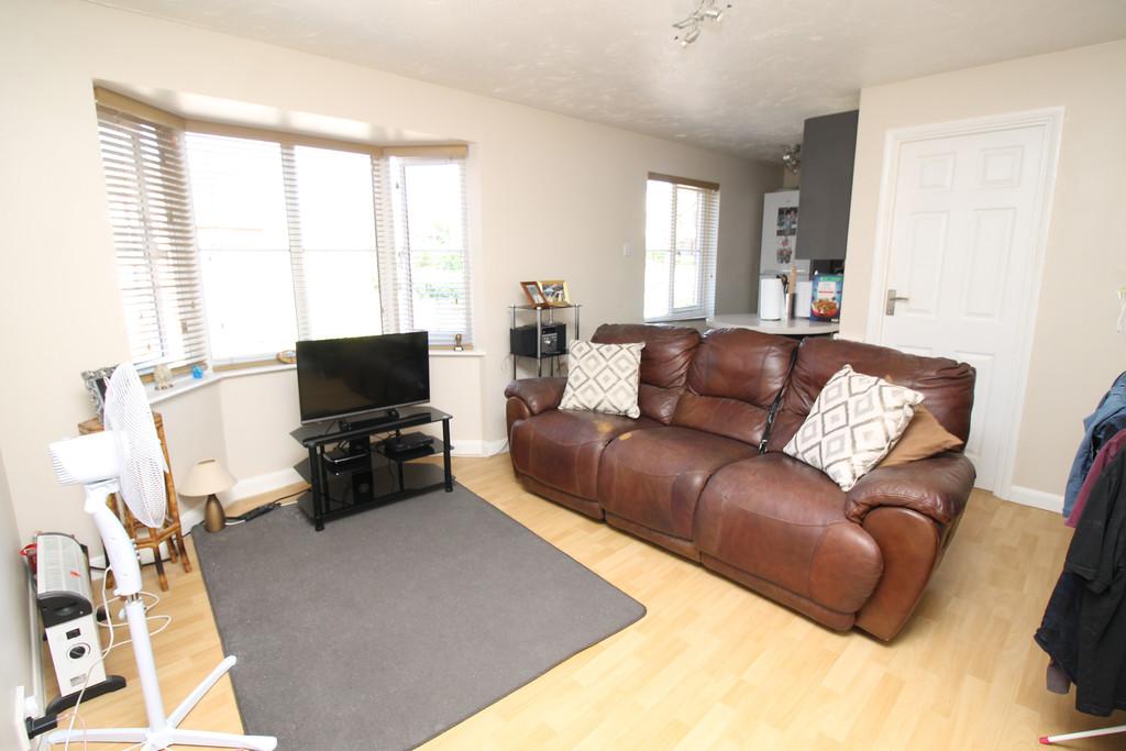 Saxmundham, Suffolk 1 bed apartment £125,000