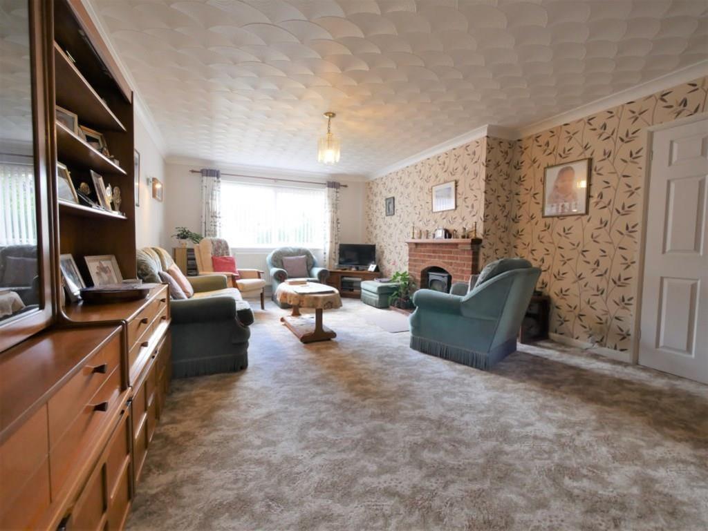 Goodwood Close, Ipswich 6 bed detached house £500,000