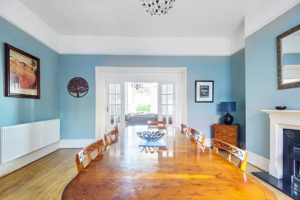 Dining Room through to Lounge