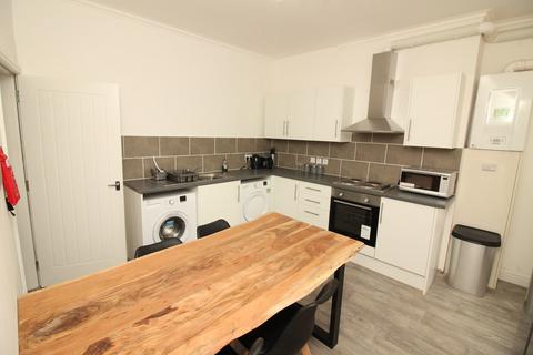 1 bedroom in a house share to rent, Clifton Road, Darlington, County Durham