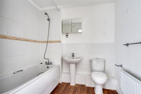 2 bedroom apartment for sale - Romulus Road, Gravesend, Kent, DA12