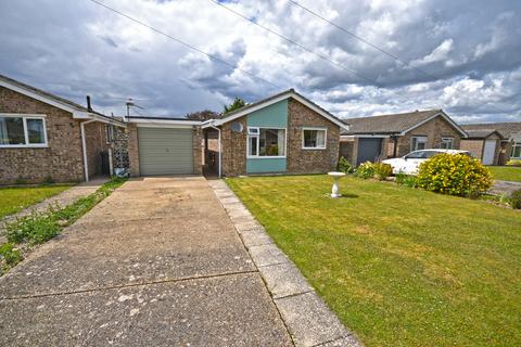 28 Barons Close, Halesworth, IP19 8EJ