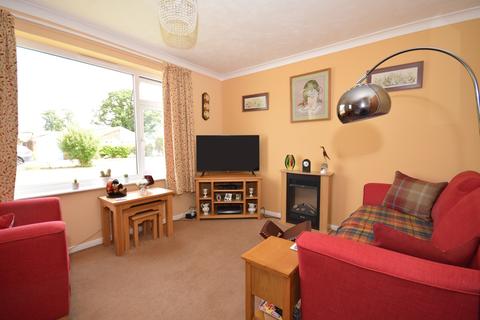 28 Barons Close, Halesworth, IP19 8EJ