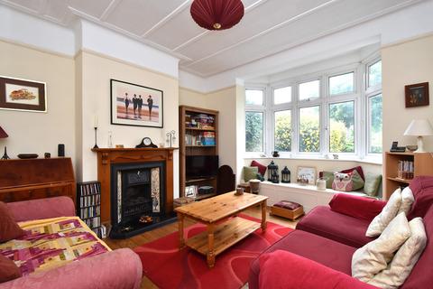 3 bedroom semi-detached house for sale - Valley Road, Bromley