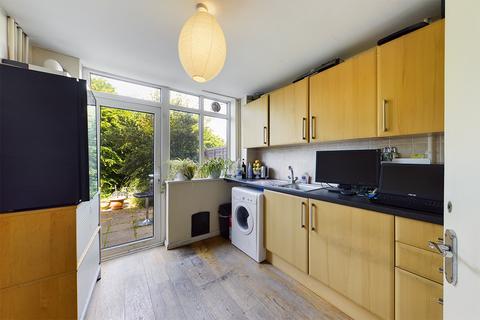 76 Azalea Walk, Pinner, HA5 2EH