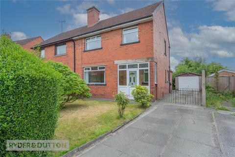 3 bedroom semi-detached house for sale - Trent Road, Shaw, Oldham, Greater Manchester, OL2