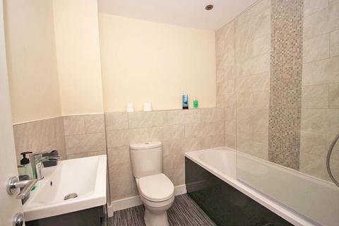38 Cleefield Drive, Grimsby, DN32 9SA