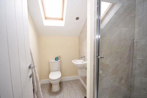 38 Cleefield Drive, Grimsby, DN32 9SA