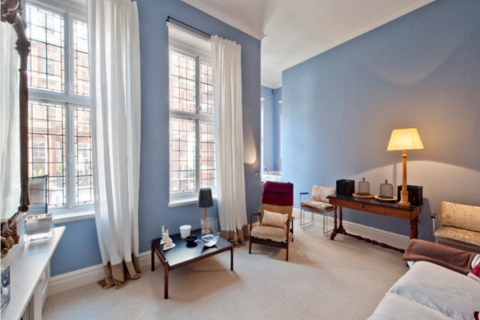 1 bedroom flat for sale, Collingham Gardens, London, SW5
