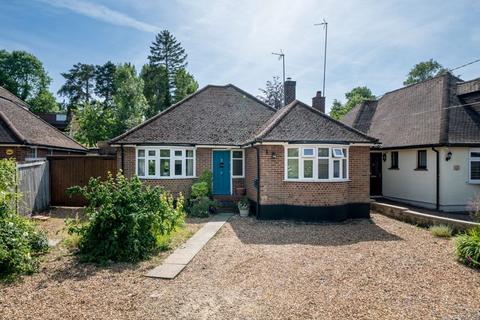 4 bedroom detached bungalow for sale - Aley Green, Near Caddington