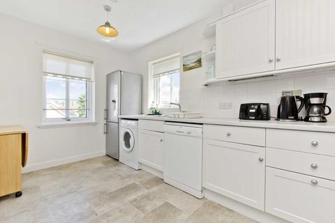 4 bedroom flat for sale - Alexandra Court, St Andrews, KY16