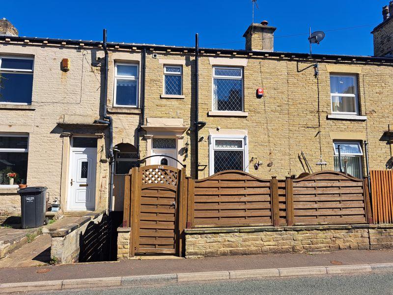 Thornhill Road, Brighouse 2 bed terraced house £139,950