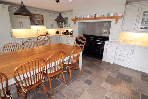 3 Cunningham Road, Banstead, SM7 3HG