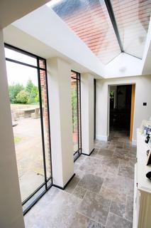 3 Cunningham Road, Banstead, SM7 3HG