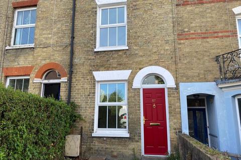 4 bedroom terraced house to rent - Victoria Road, Cowes