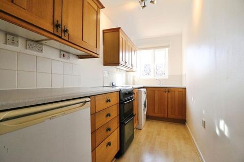 2 bedroom flat to rent, Maplin Park, Langley