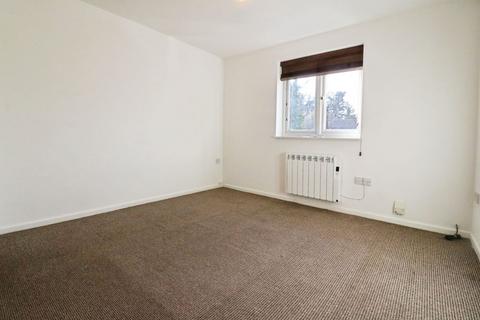 2 bedroom flat to rent, Maplin Park, Langley